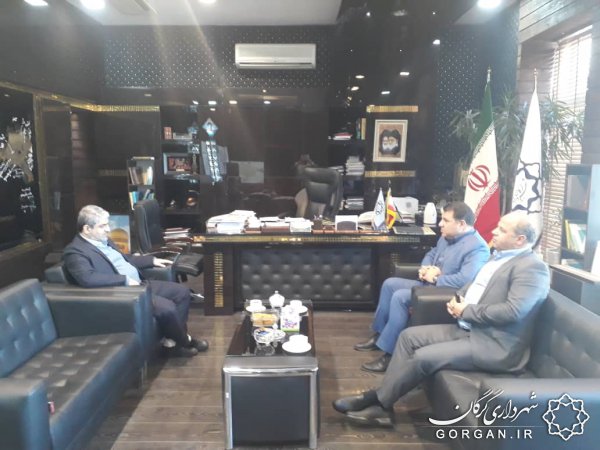 تقدیر «جرجانی» نایب رئیس و «کاظم نژاد» عضو شورا از شهردار گرگان