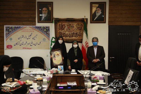 راه‌اندازی فروشگاه عفاف و حجاب با مشارکت سپاه در گرگان